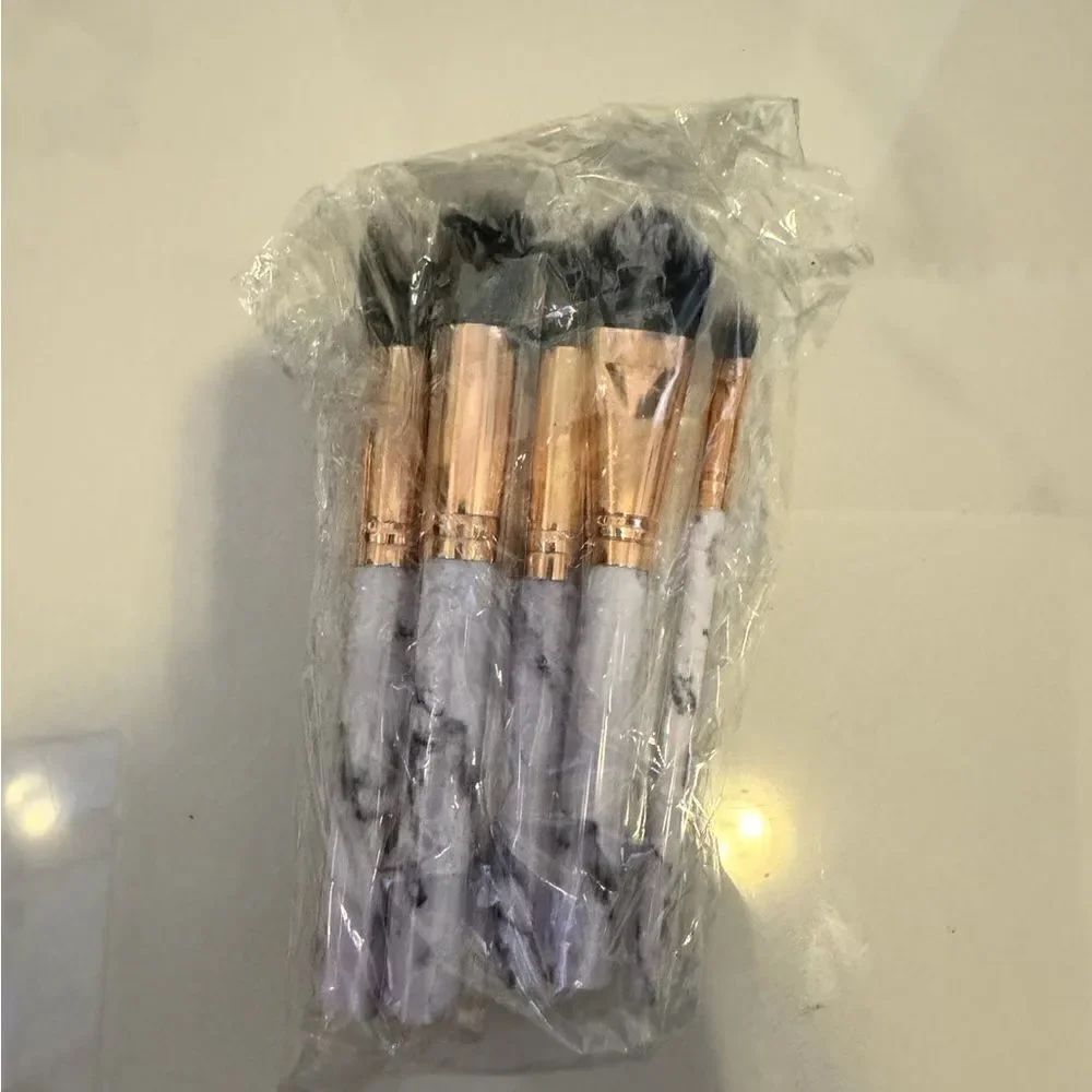 Marble make-up brushes #16